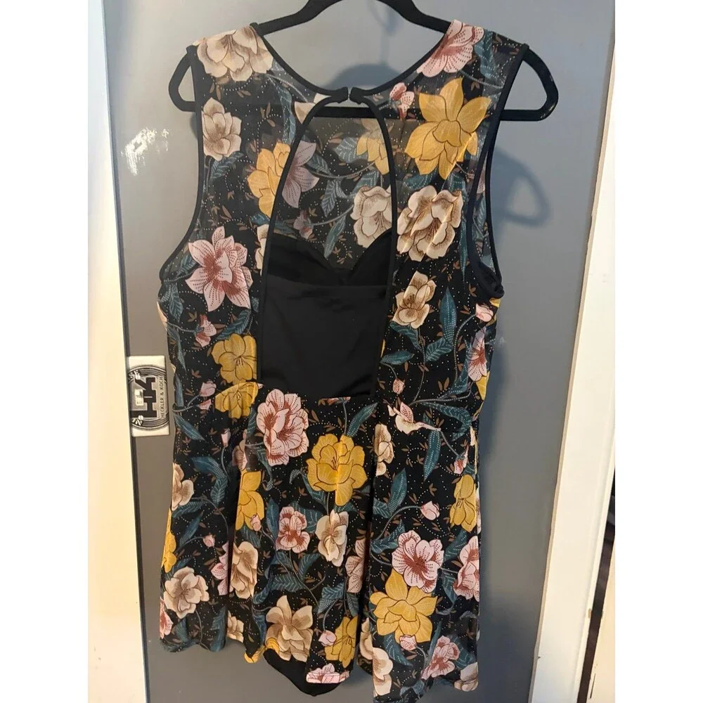 Torrid size 3 black yellow floral underwire mesh overlay swim dress